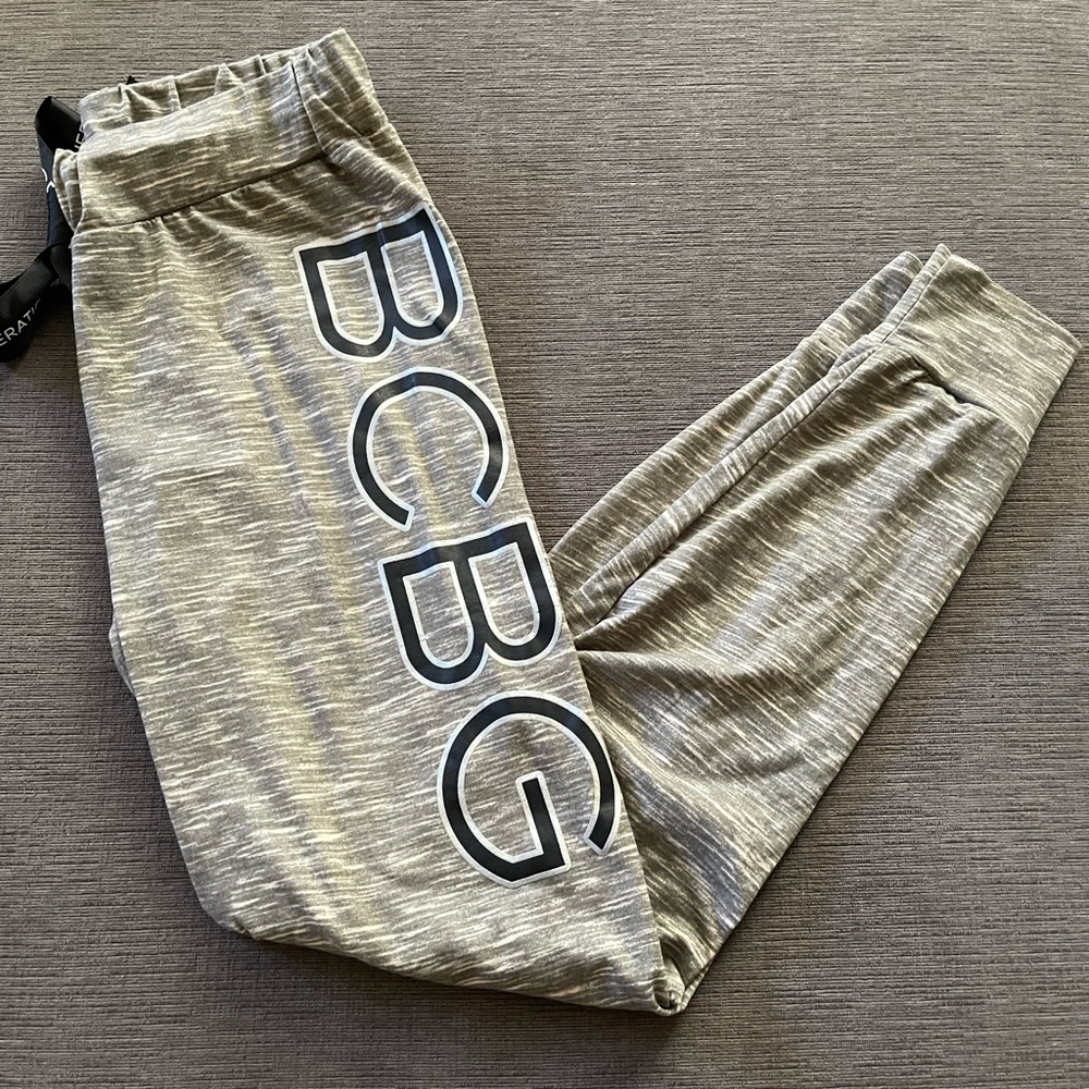 BCBGeneration Gray & White Pajama Joggers – Women’s Size S/P